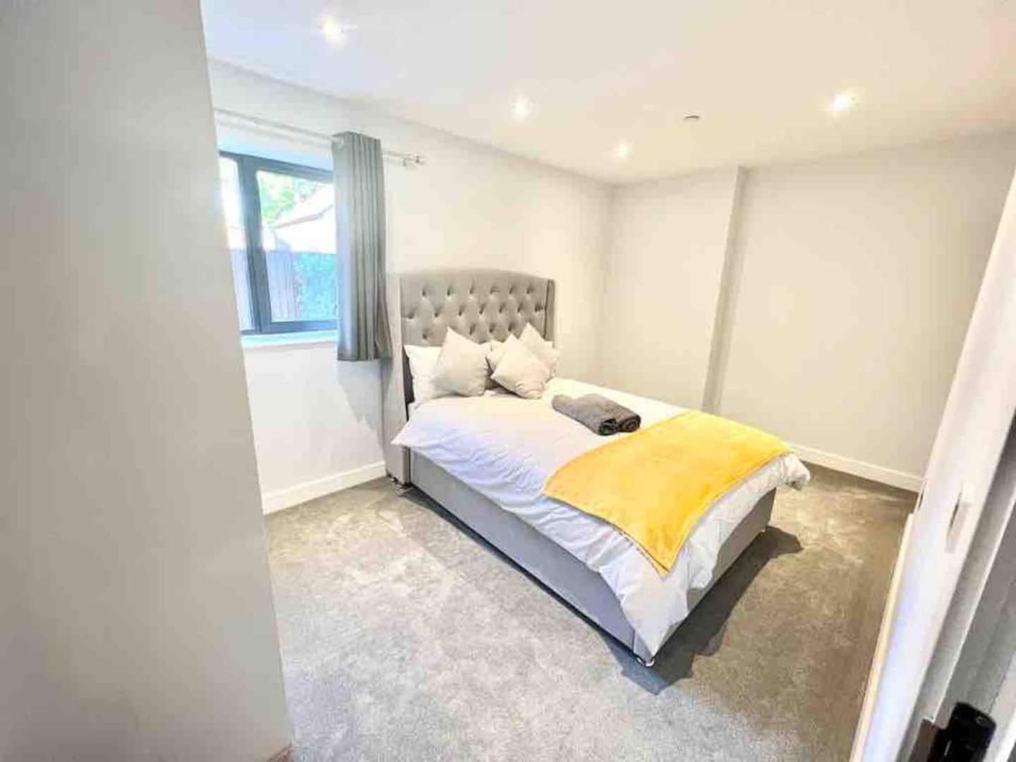 D & D Luxury Apartments Stanmore  Bagian luar foto