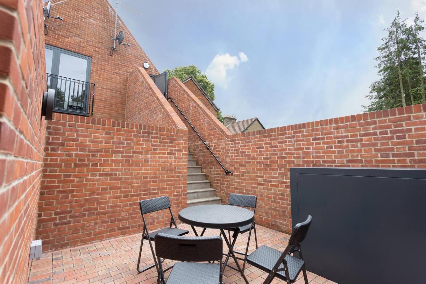 D & D Luxury Apartments Stanmore  Bagian luar foto