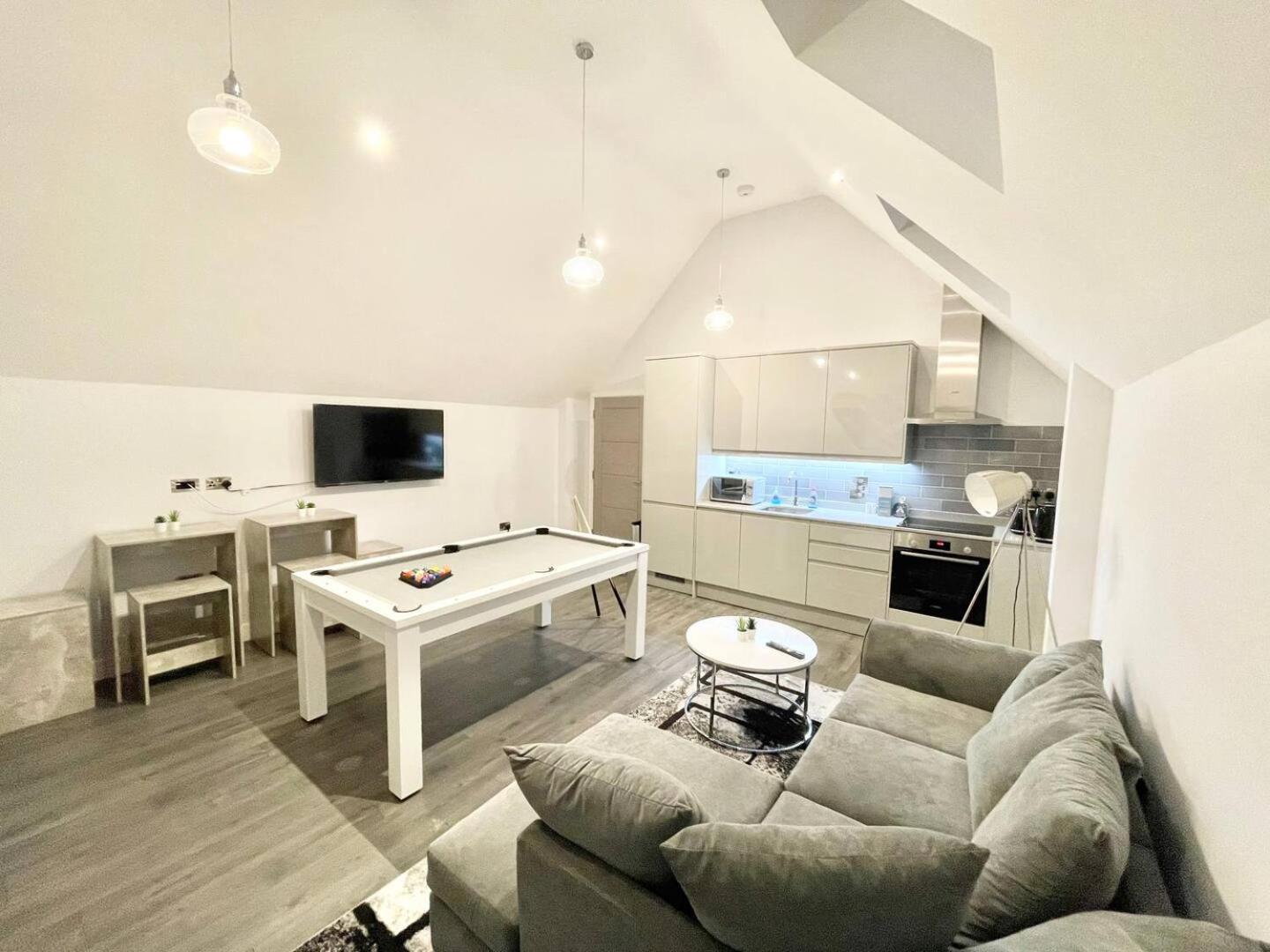 D & D Luxury Apartments Stanmore  Bagian luar foto